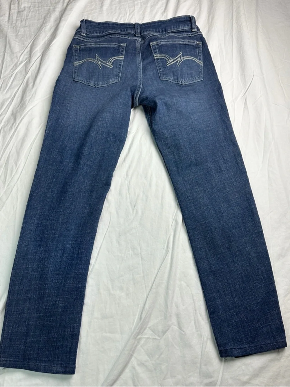 ✨ Wrangler Boot Cut‎ Stretch Jeans Dark Wash Women’s 3x34 8884-13 ✨